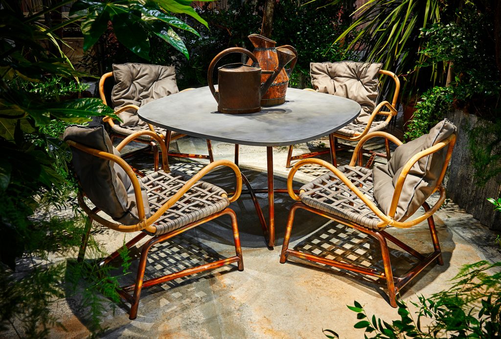 Rimini Table
