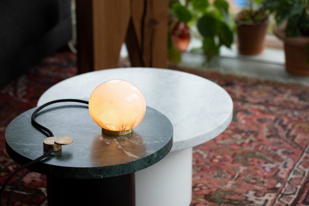 Boc_84-Table-Light_002-1
