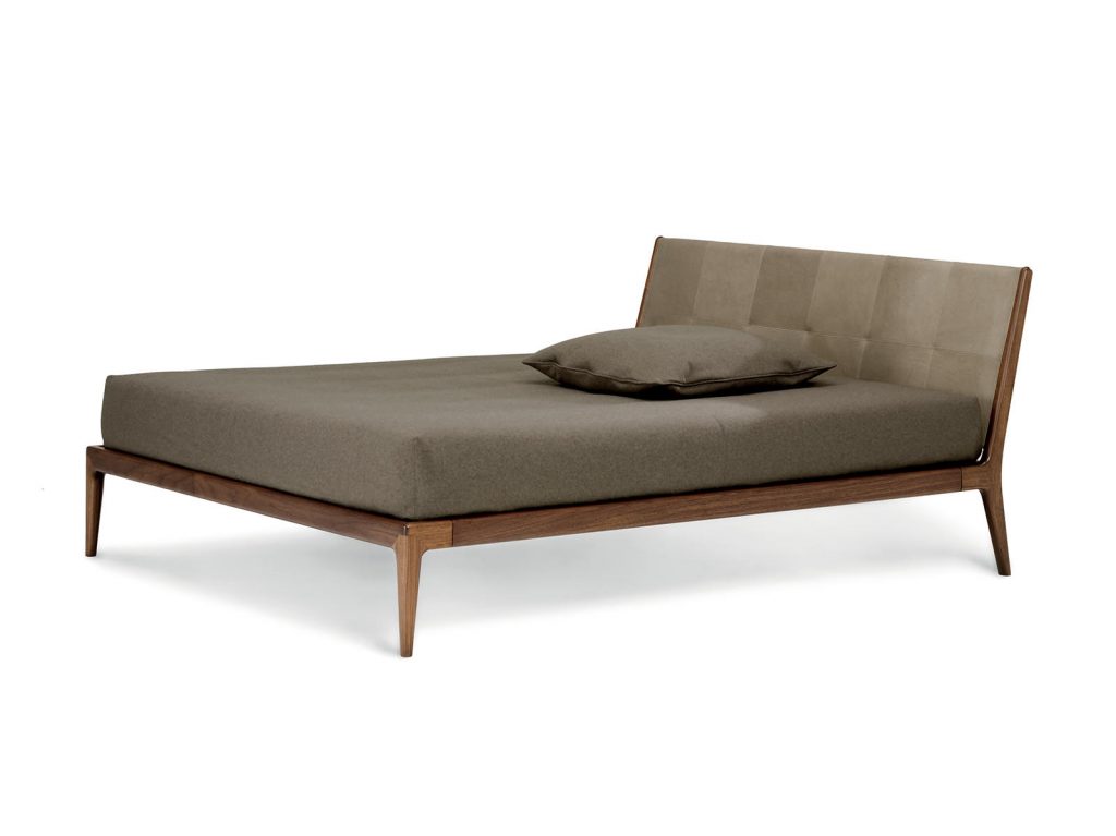 Cec_Brad_Bed_Series_001