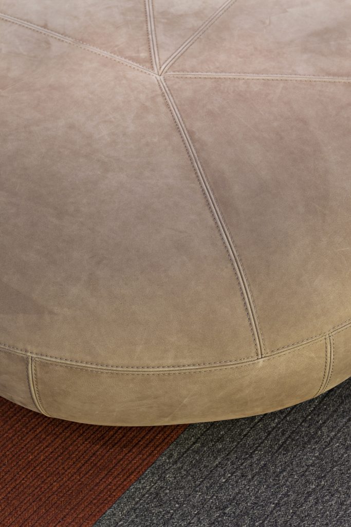 10th Clove Pouf
