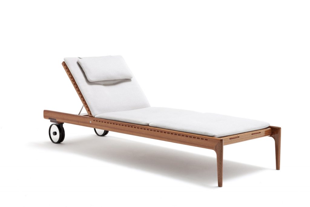 Levante Sun Lounger