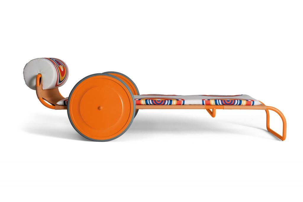 locus solus sun lounger in orange