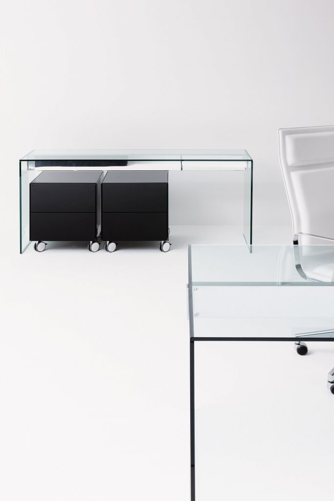 Gal_Air-Desk-Console_003