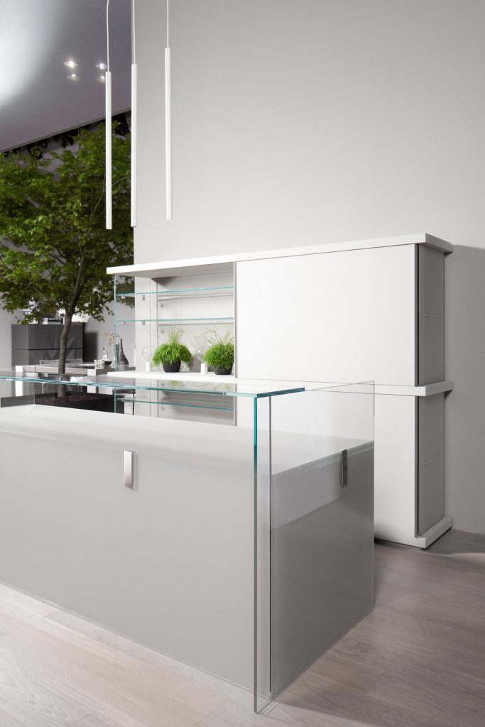 Gal_Air-Desk-Hall_003