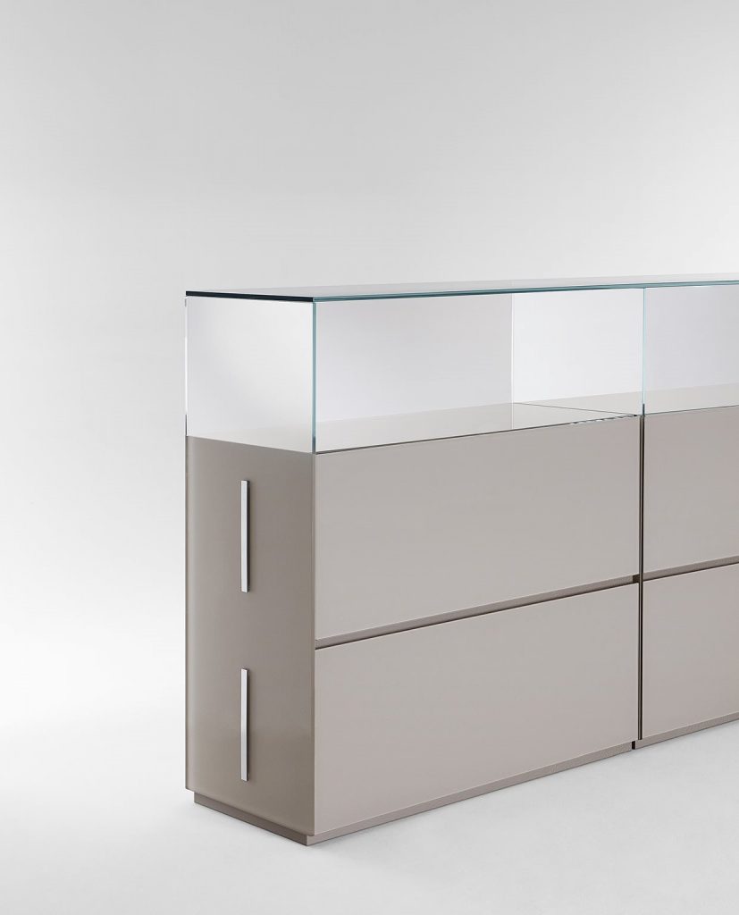 Gal_Air-Up-Shelf_001