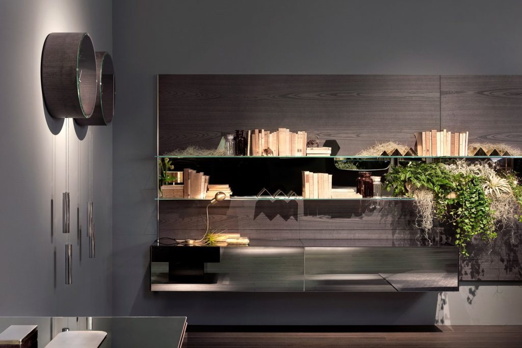 Gal_Elle-Plus-10-Shelving-systems-and-Boiserie_006