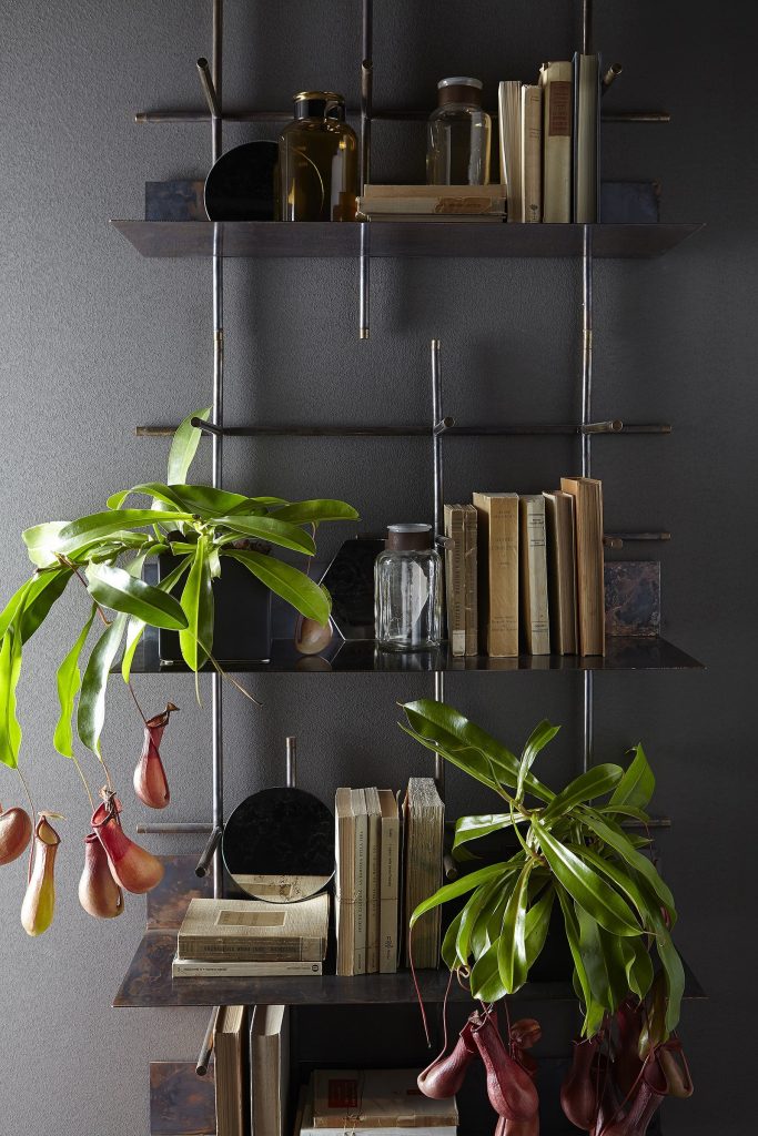 Gal_Navigli-Shelving-systems-and-Boiserie_003