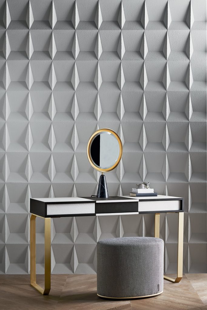 Selene : A rectangular desk in white and black with drawers and two golden legs on a white background.