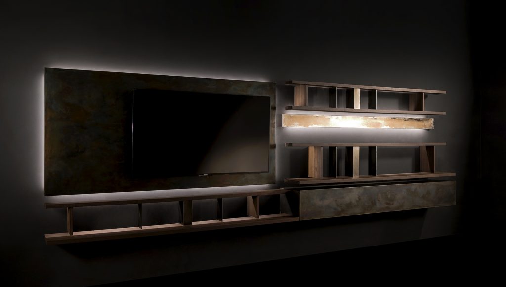 Style Set bookcase, structure in natural wood color. Storage units, internal partitions and tv panel in burnished platino and five white lights on a black background.