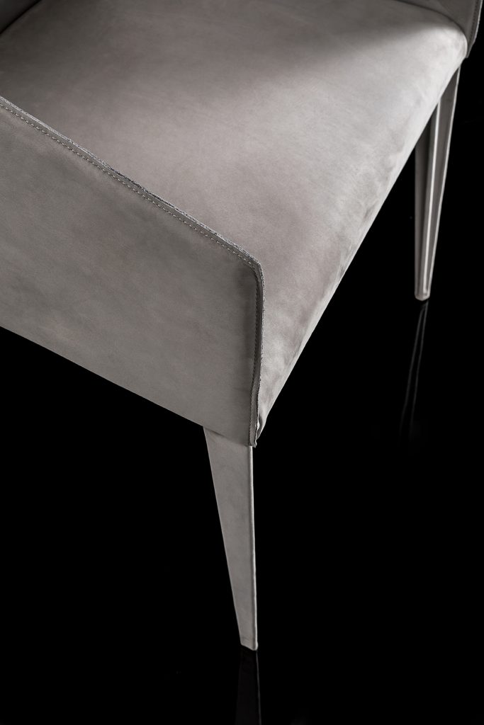 Zagg Chair