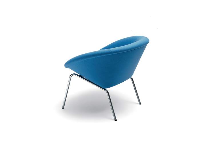 369 armchair, blue upholstery and silver legs, on a white background.