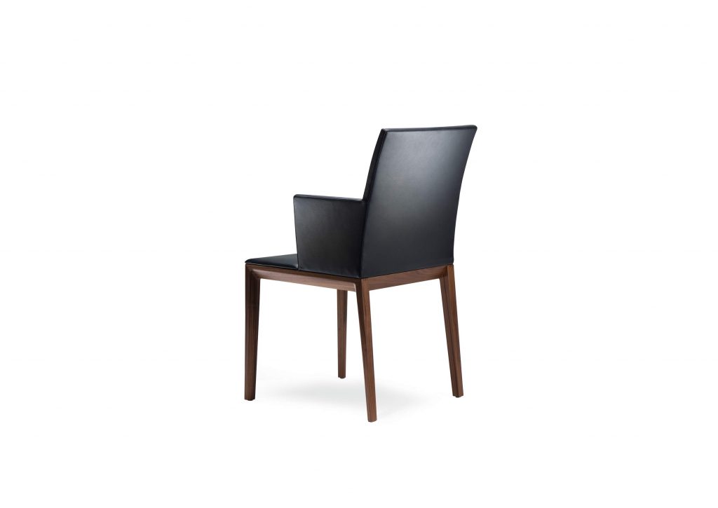 Andoo Chair