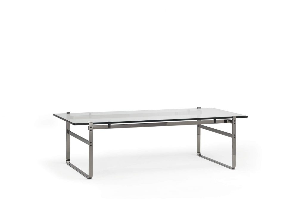 Fabricius Table