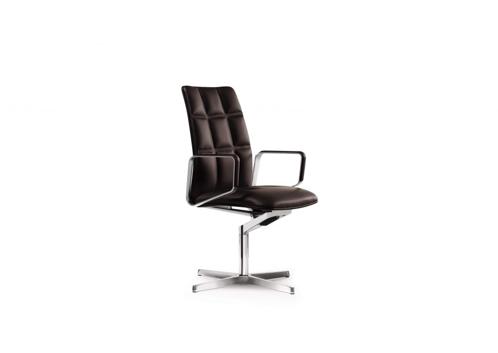 Leadchair Executive