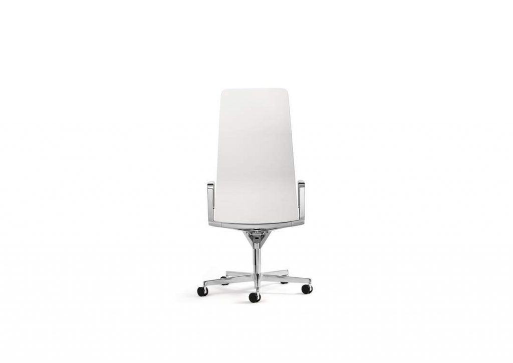 Leadchair Executive