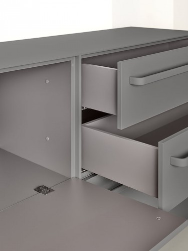 Handle