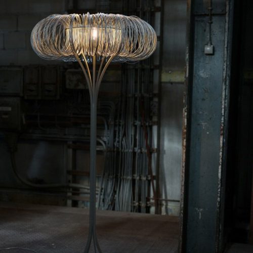 Qua_Roundabout-Floorlamp_001