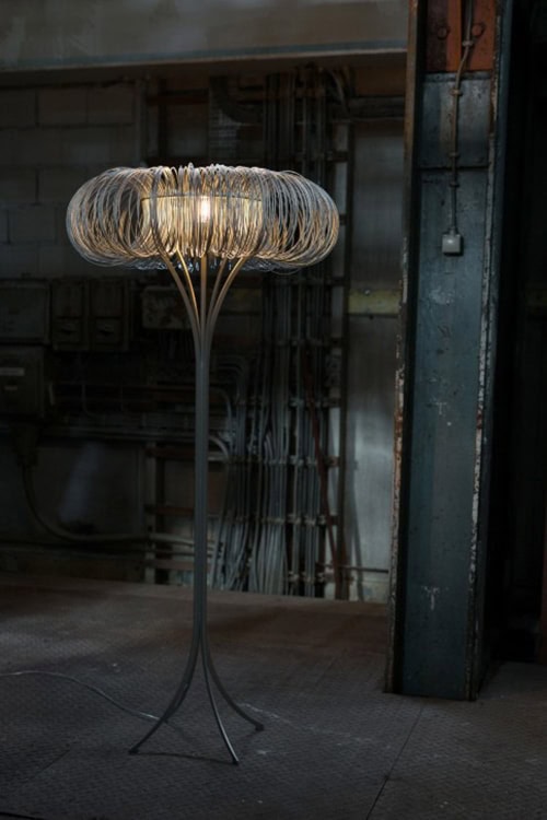 Qua_Roundabout-Floorlamp_001