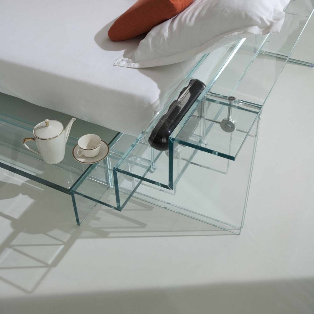 Simplicity Bed