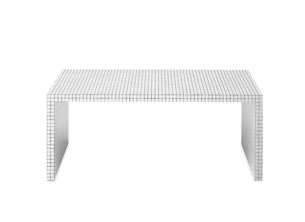 Quaderna 2830 table with a rectangle design, featuring a white grid pattern on all surfaces on a white background.