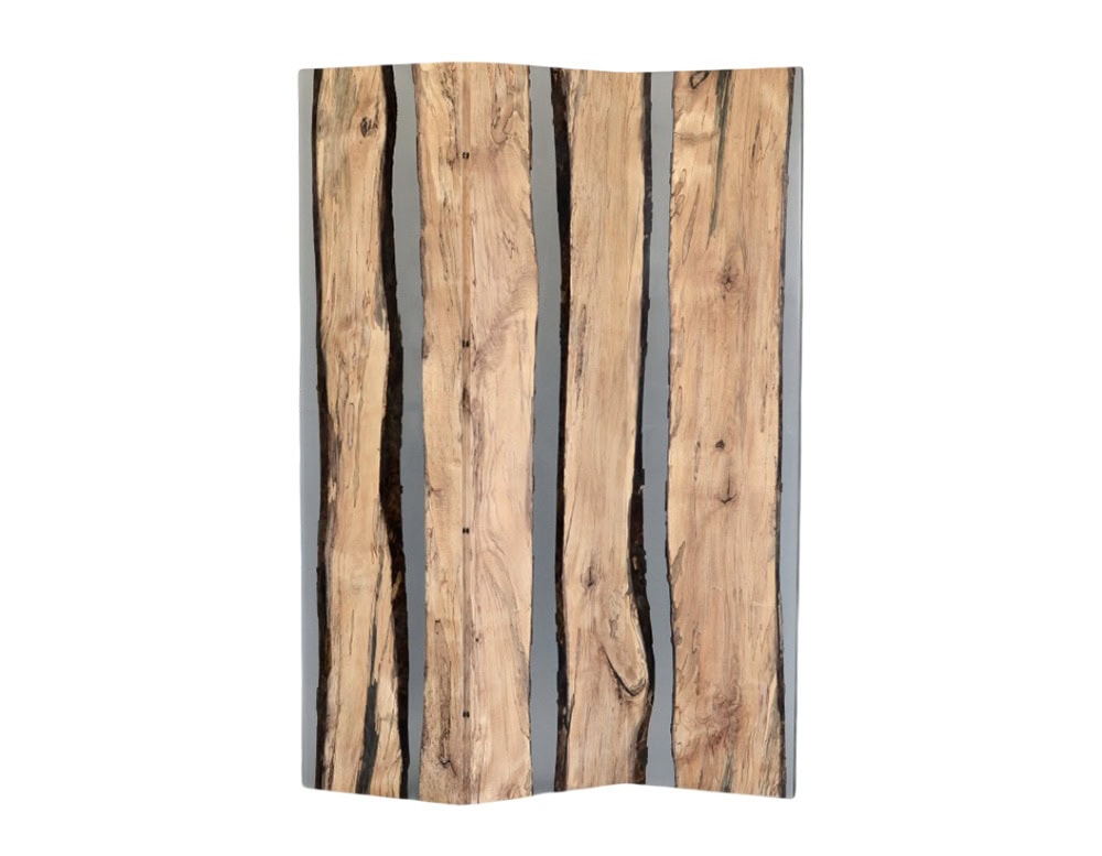 This screen features vertical wood slabs encased in resin, preserving the raw grain while adding a modern touch. Its sculptural presence makes it both a functional divider and a striking decorative element.