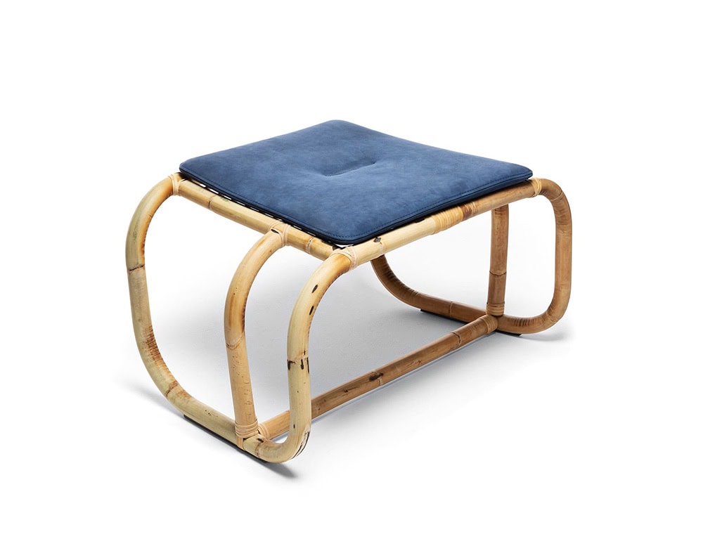 Jungle Pouf upholstered in blue fabric and brown wooden structure on a white background.