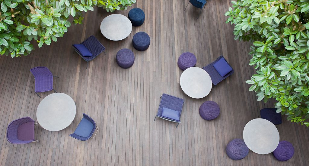 Len_Outdoor-Indoor-Living-Aqua-Collection-Giro-side-table_006