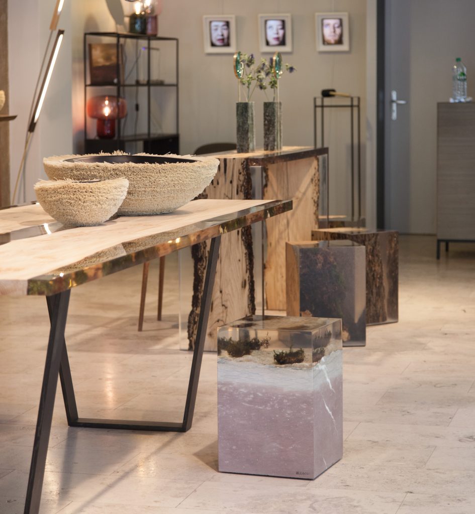 ddc_alc_ambient_dolomyth_stool4