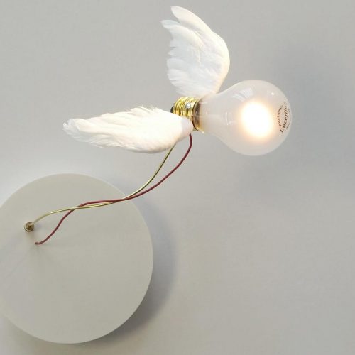 A Lucellino light with white wings that is on a white wall