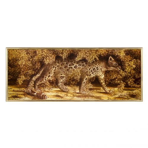 Leopardo Panel in front of a white background