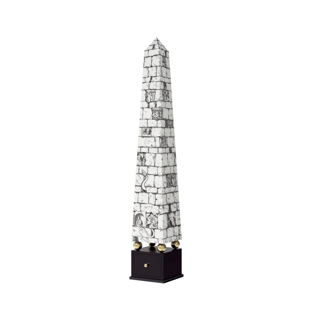 Muro Proibito Obelisk in front of a white background