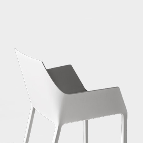 chair made of polyurethane in a white tone with armrests