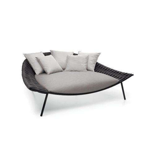 outdoor chair made of fabric with elastic straps in a tone of brown and cushions in fabric of a tone of white color