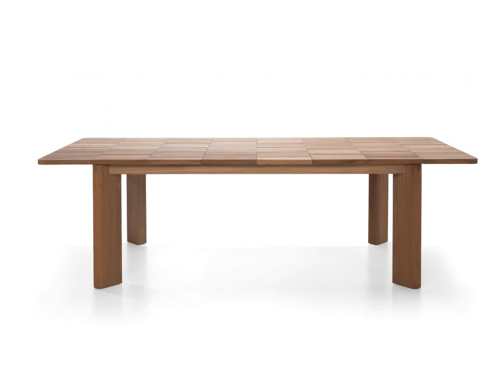 dining table made of a wooden base in a light brown tone with a checkered design