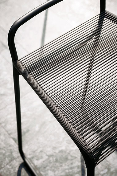 Rod_HARP-350-barstool_003