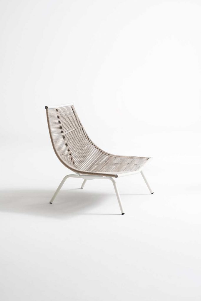 Rod_LAZE-002-lounge-chair-high-backrest_006