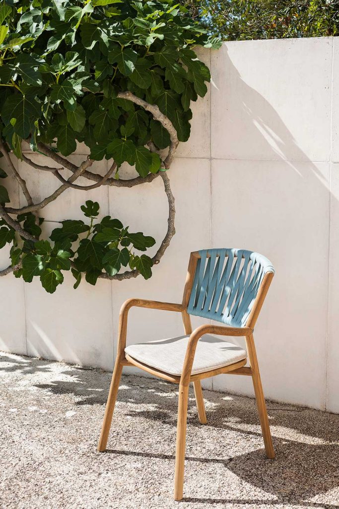 Piper 161 Armchair