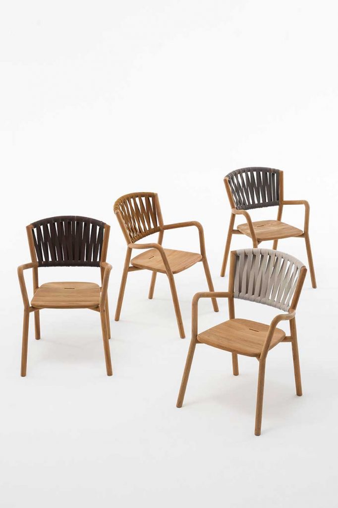 Piper 161 Armchair