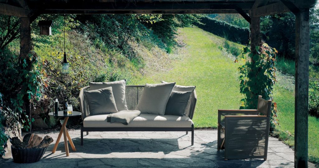 Spool 002 Sofa