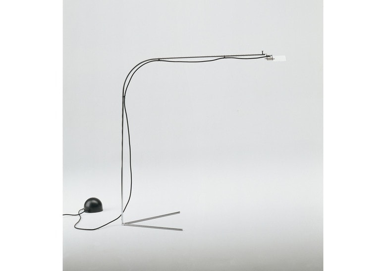 Detachable floor lamp made of iron rods in a white tone on a white background