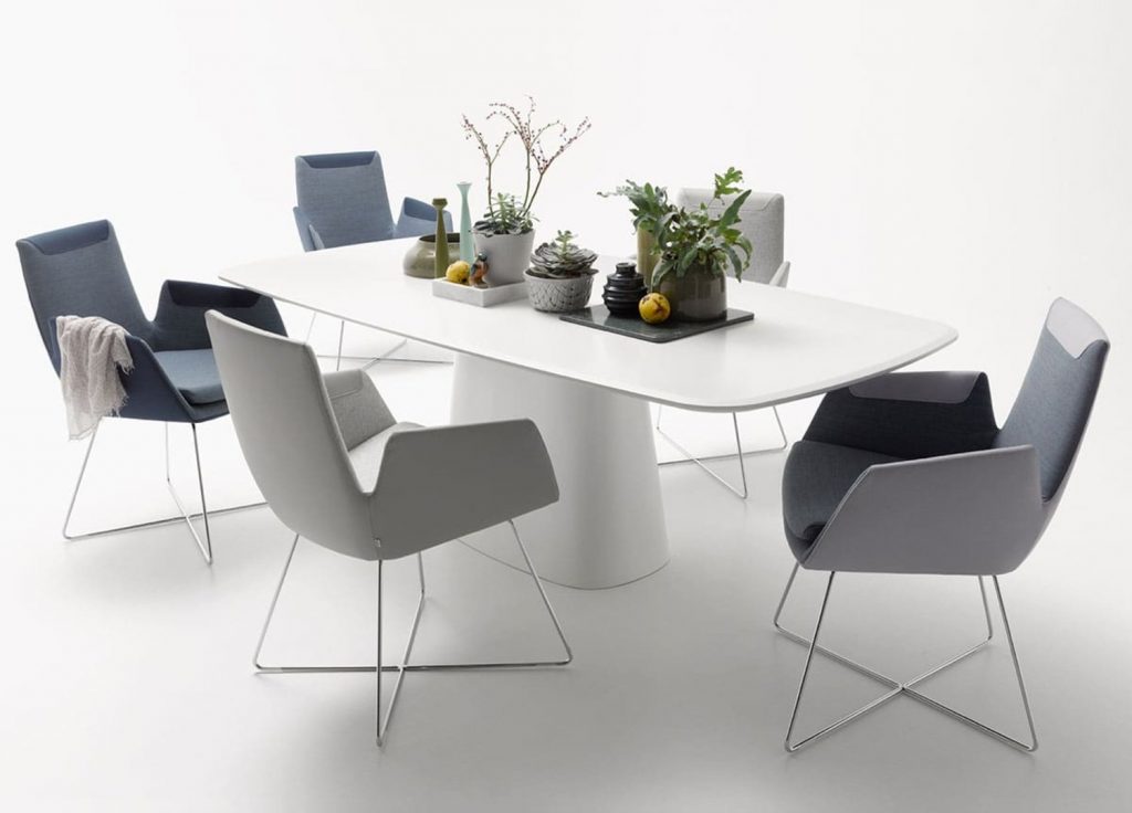 Cordia Chair