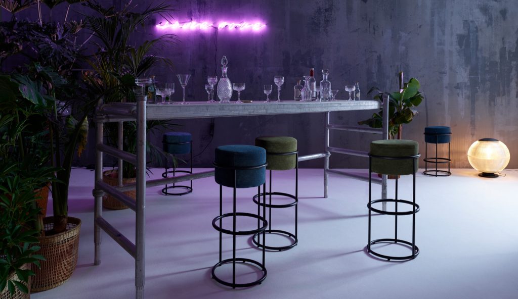 Drop Stool