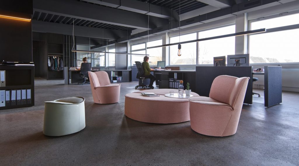 Nenou Armchair