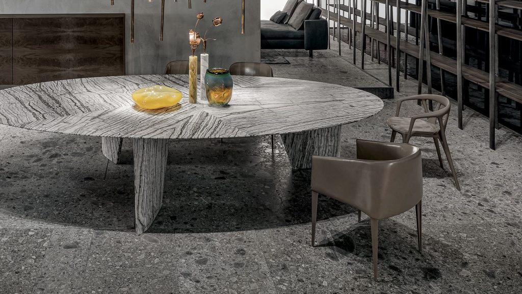 Zagg Chair