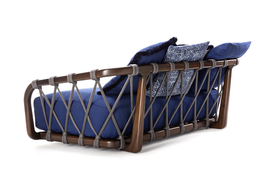Ext_Sunset_Basket_Sofa_004