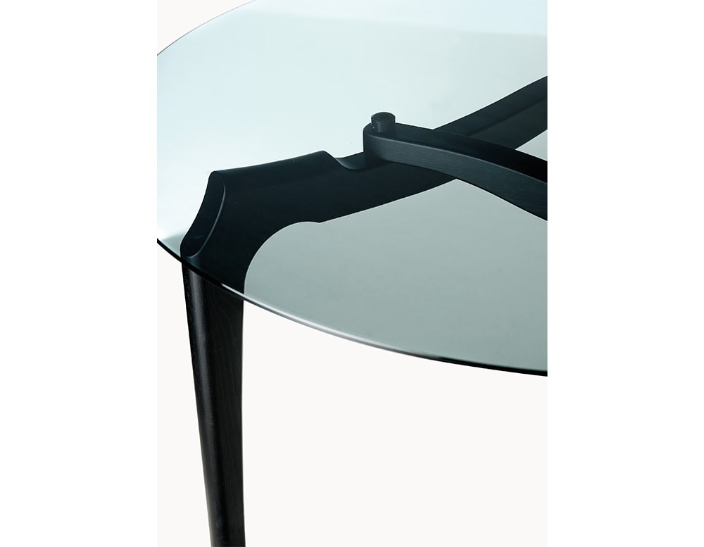 Carlina Dining Table