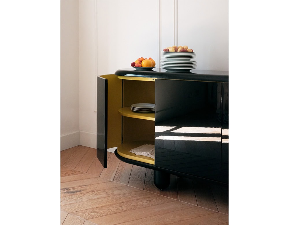 Explorer Cabinet