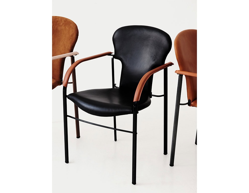 Varius Chair