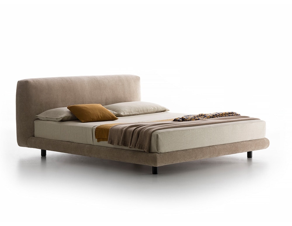 Enveloping embrace for ultimate relaxation.