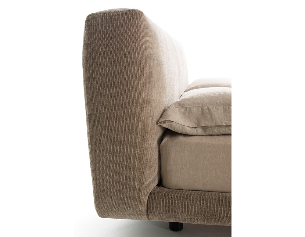 Offers an elegant and sophisticated aesthetic.
